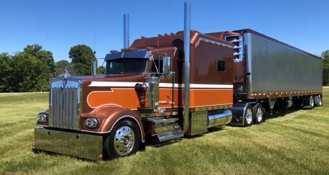 Kenworth W900L: The Ultimate Custom Super Rig - Driver First